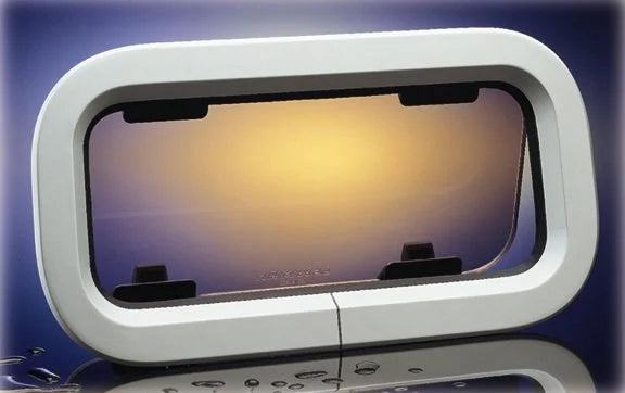 Lewmar Standard portlight